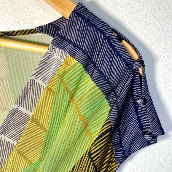 Bcbgmaxazria Midi Shift Dress Pockets Stretch
cutout fit and flare midi dress - Picture 3 of 9